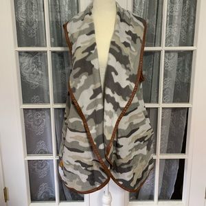 Camo vest